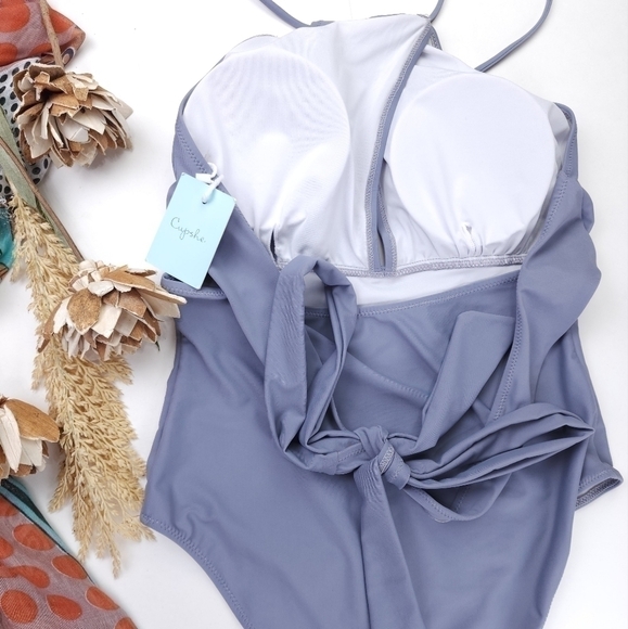 New Cupshe Grey 1 Pc Halter Swimsuit  Sz L - Picture 5 of 8